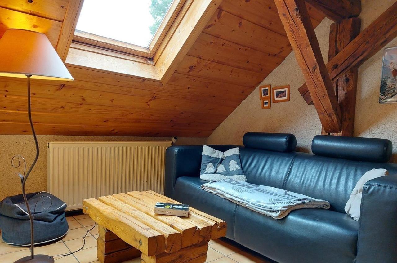 Apartamento La Grange Des Plans Le Grand-Abergement Exterior foto