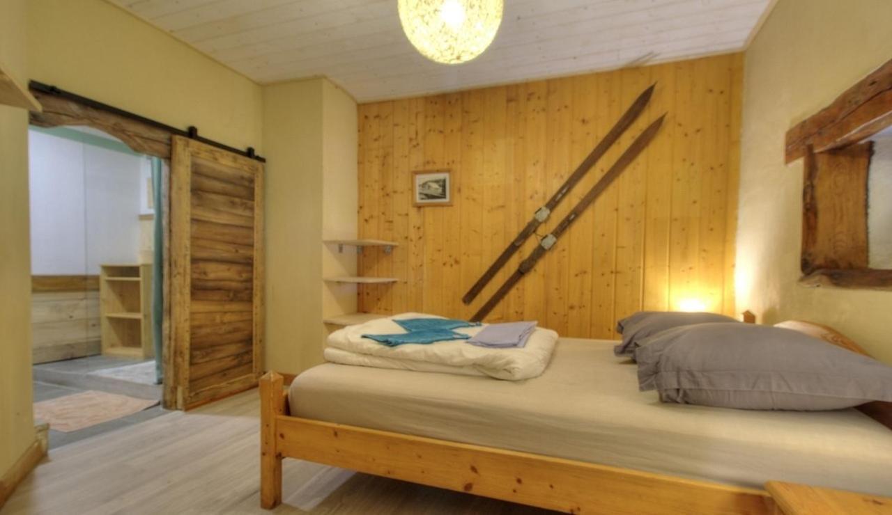 Apartamento La Grange Des Plans Le Grand-Abergement Exterior foto